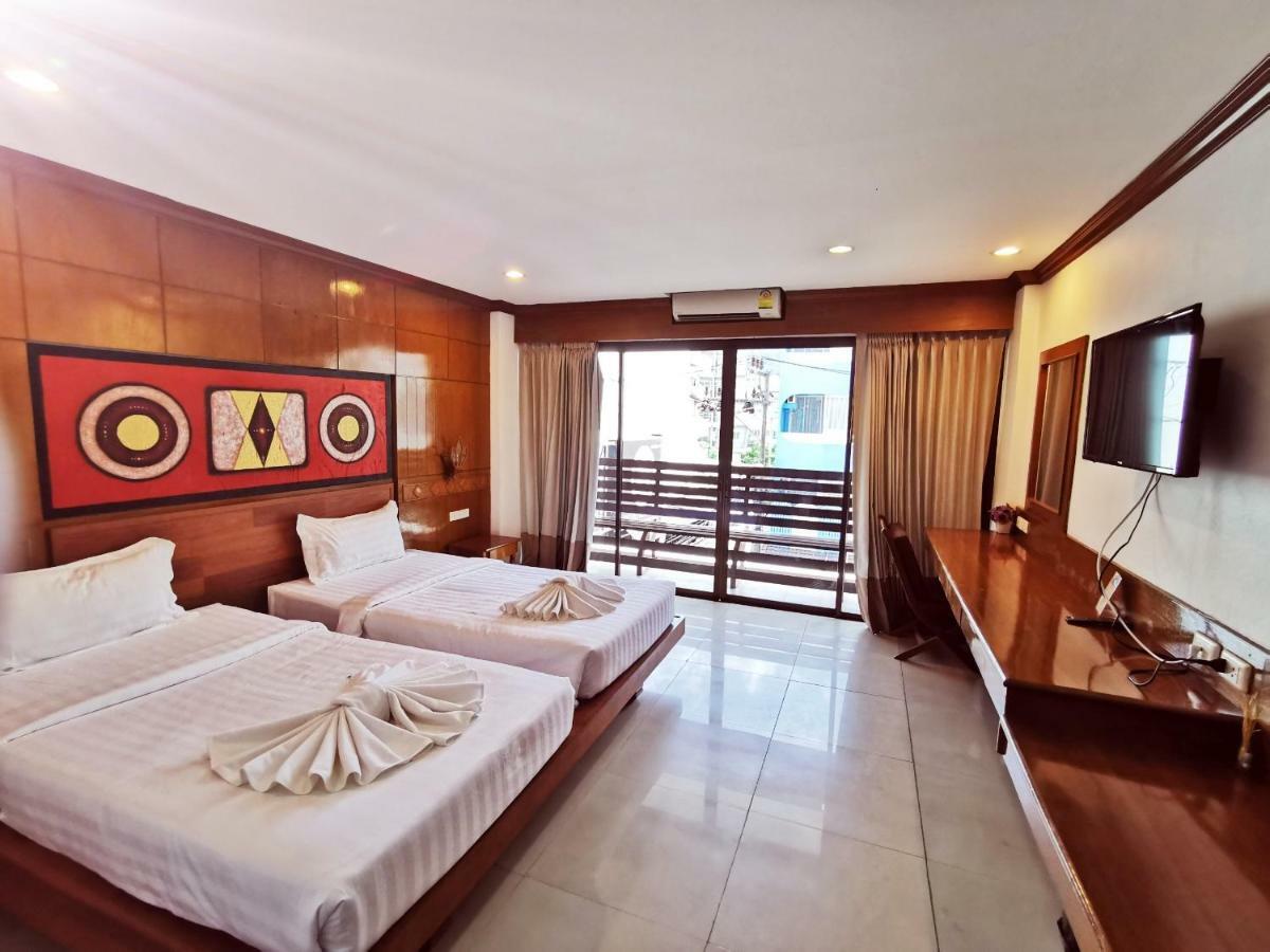 New Life Phuket Classic Patong Exterior photo